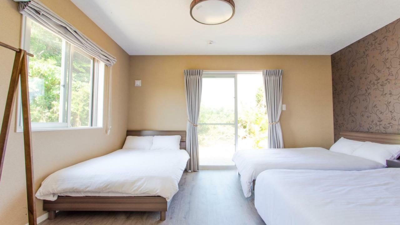 Beach Side Resort Grand Blue Okinawa ناغُ المظهر الخارجي الصورة