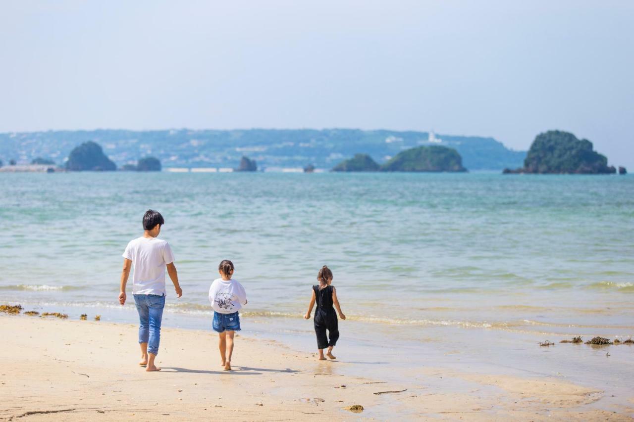 Beach Side Resort Grand Blue Okinawa ناغُ المظهر الخارجي الصورة