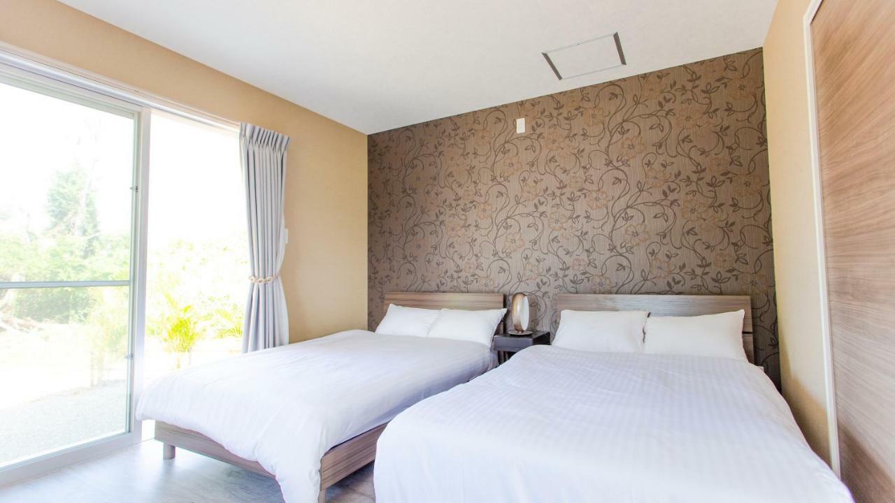 Beach Side Resort Grand Blue Okinawa ناغُ المظهر الخارجي الصورة